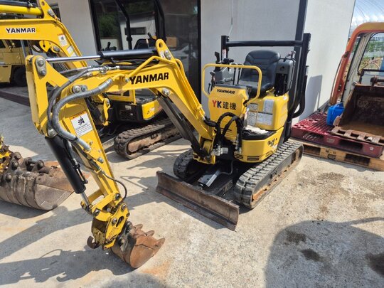 Yanmar Excavator VIO12 (1.2톤) 앞좌측면