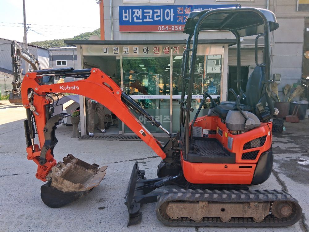Kubota Excavator U17S (1.7톤) 뒤우측면