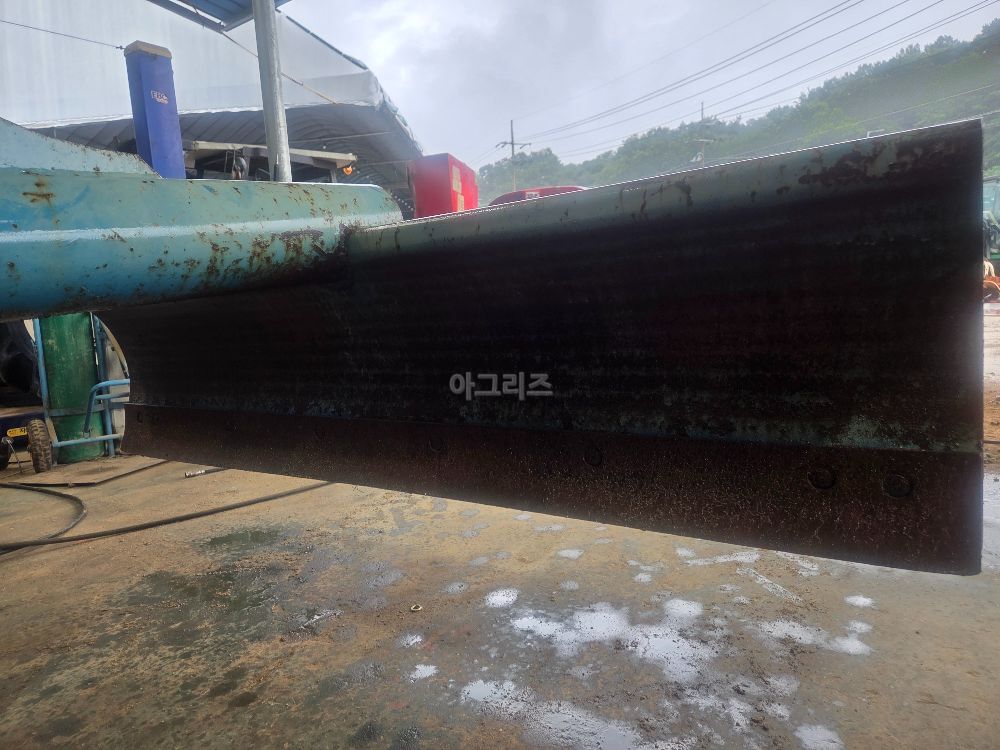 양날 그레이더 6자 길이183 양날그레이더 6자넗이1830 양날그레이더 6자 넓이 1830 뒤우측면