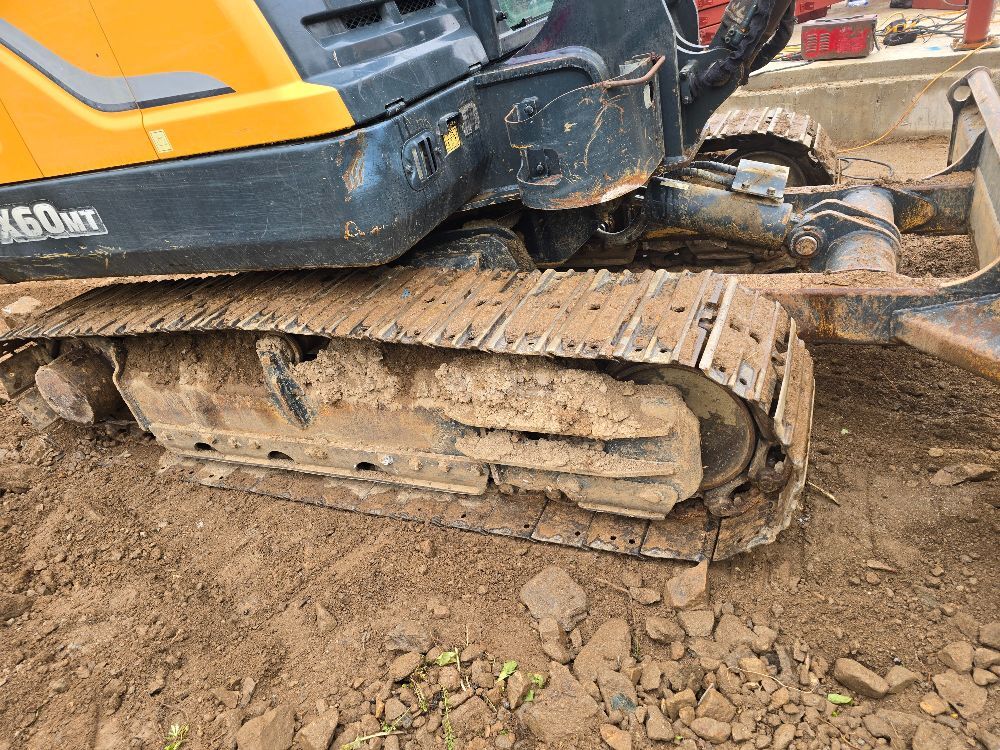 Hyundai Excavator HX60MT (6.0톤) 뒤우측면