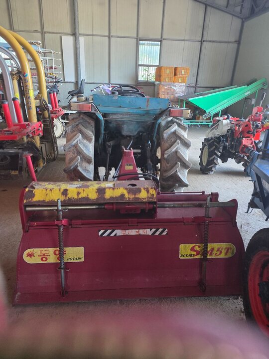TYM Tractor TA2840 (28hp) 앞좌측면