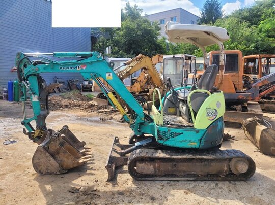  Excavator 얀마vio20 집게장착 (2톤) 앞좌측면