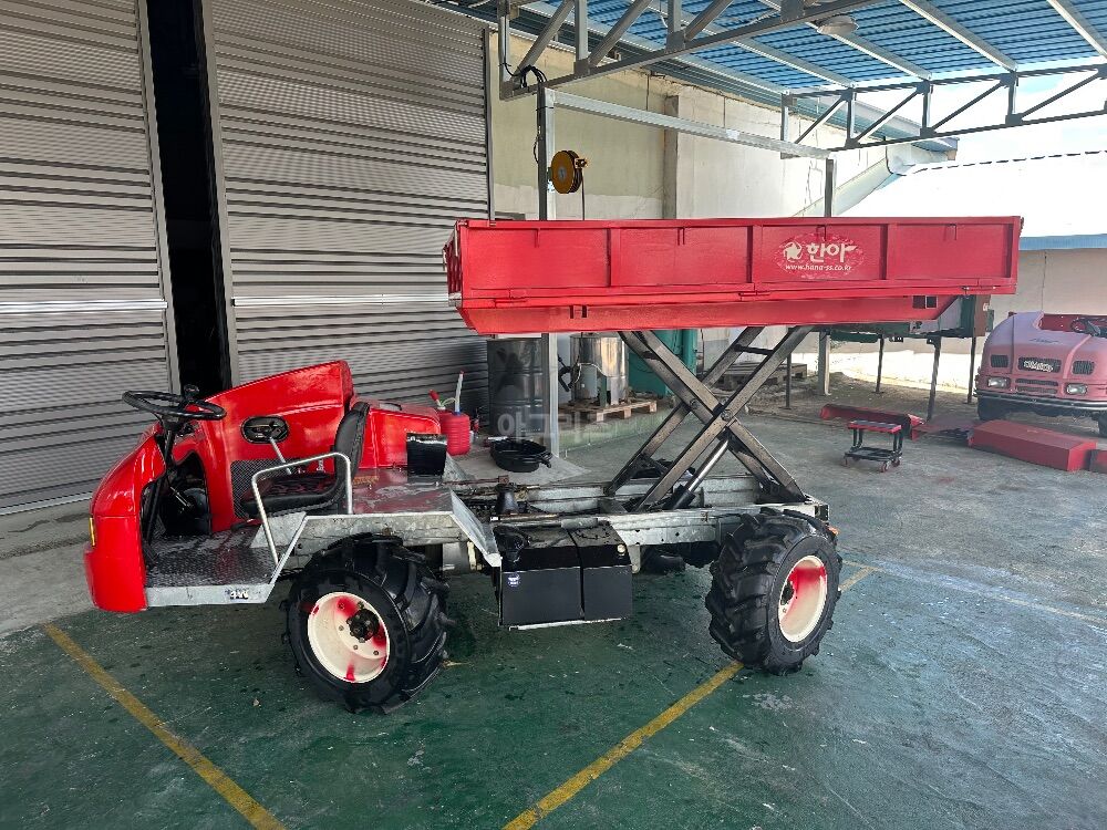  Speed Sprayer 천리터 운반차  뒤우측면