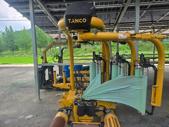  Bale Wrapper VS300  앞좌측면