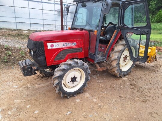 LS 트랙터 LT412D (41마력) 앞좌측면