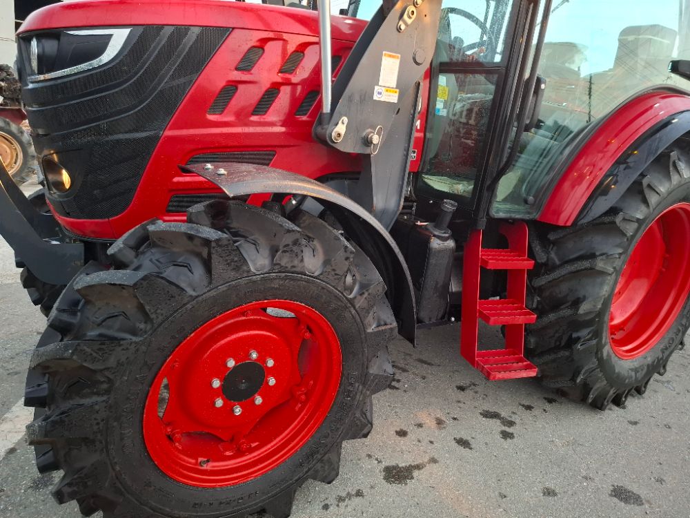 TYM 트랙터 K110E (111마력) 뒤우측면