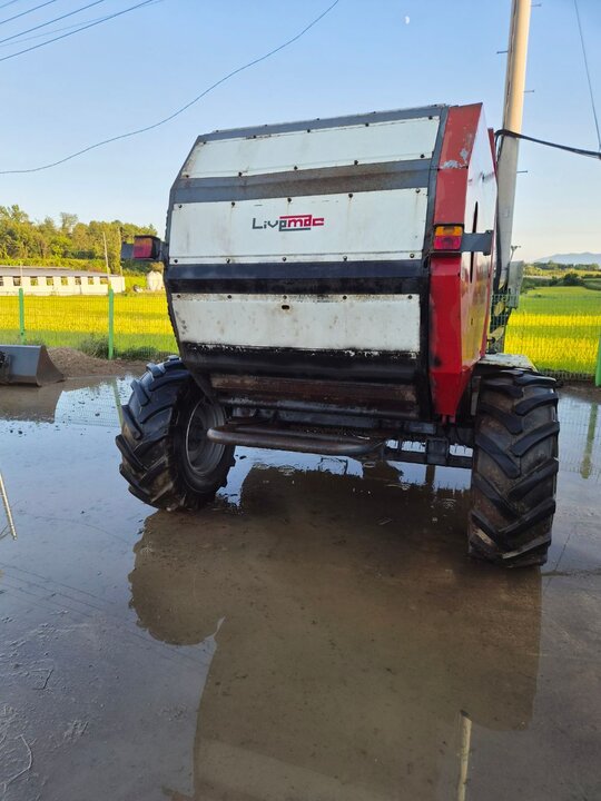  Round Baler L325  앞좌측면