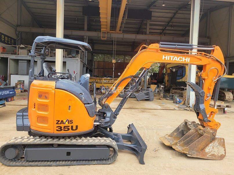  Excavator 히타치ZX35집게장착 (3.5톤) 뒤우측면