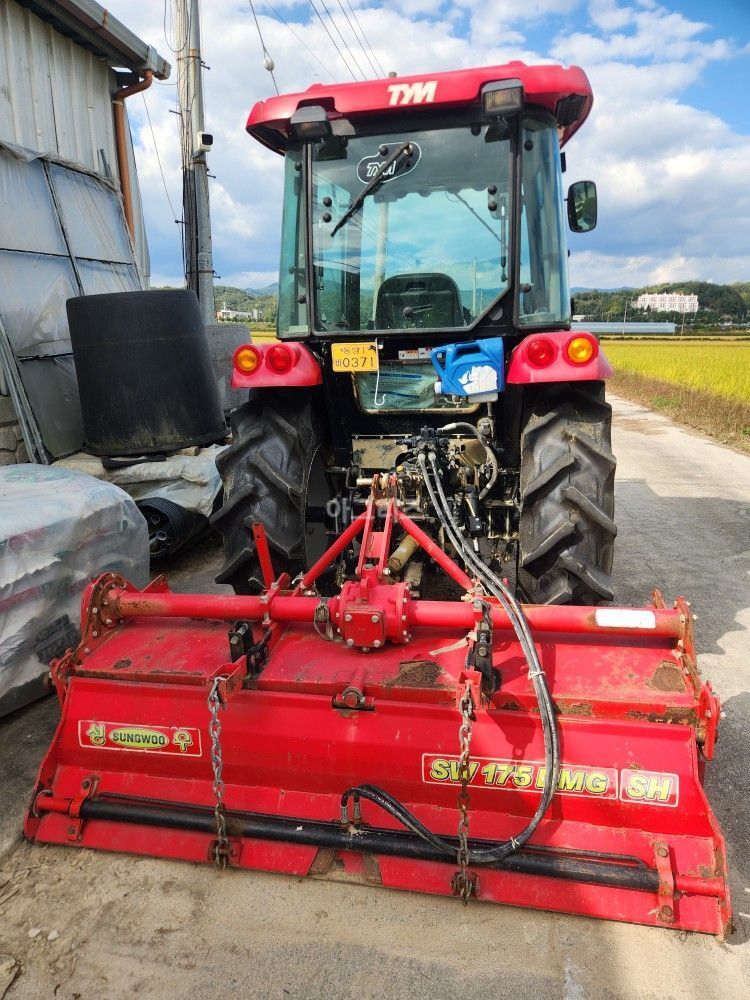 TYM Tractor TM45 (47hp) 뒤우측면