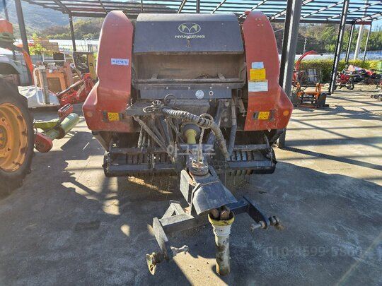  Round Baler RB1100DF  앞좌측면