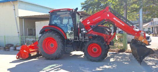 Daedong Tractor HX1200B-2C (127hp) 앞좌측면