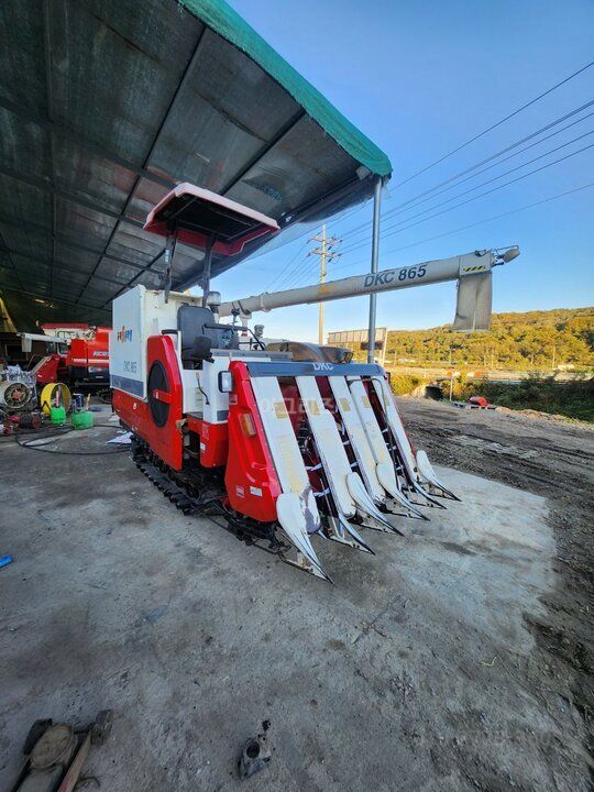 Kukje Combine Harvester DKC865 (5Rows) 앞좌측면