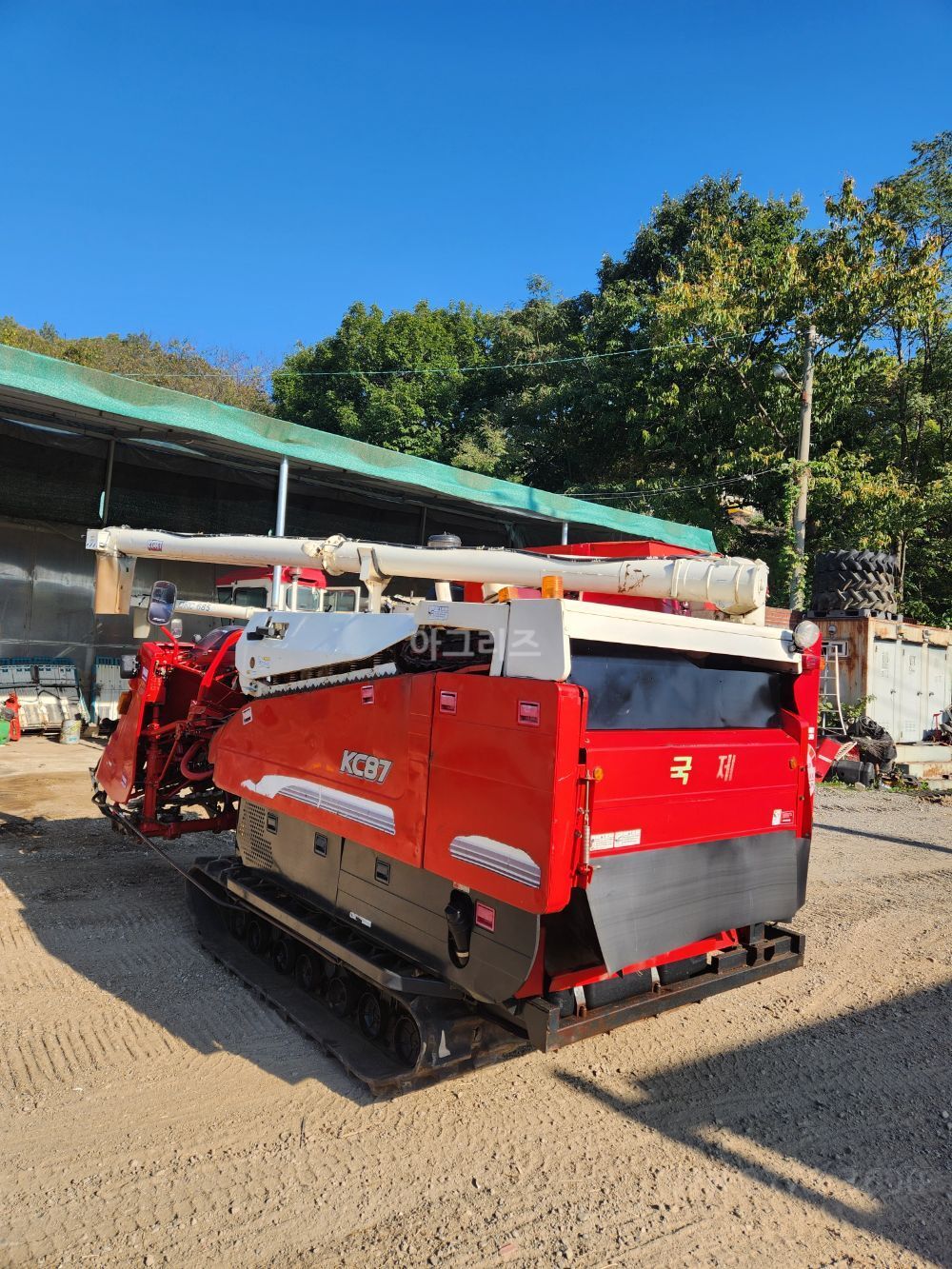 Kukje Combine Harvester KC87 (5Rows) 뒤우측면