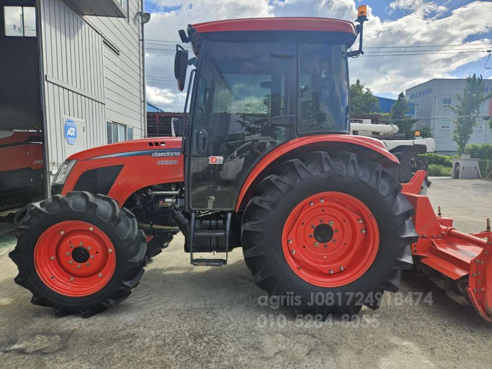 Daedong Tractor RX730 (73hp) 앞좌측면