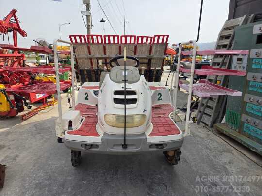 Yanmar Rice transplanter VP6X (6Rows) 앞좌측면