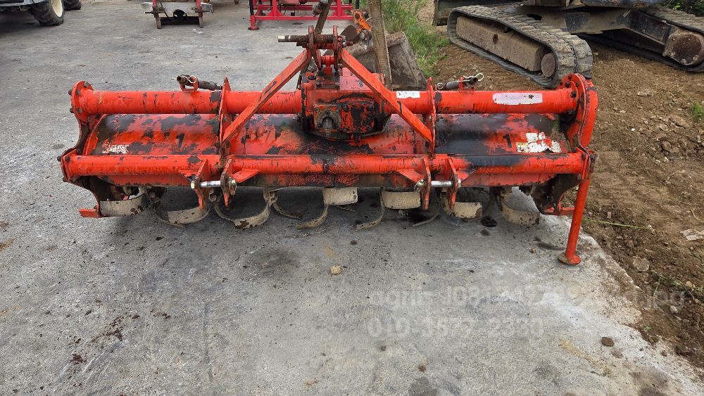 영진 로타리 YJ185GM, 로타리 225 뒤우측면