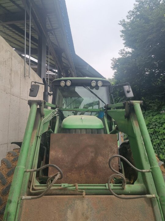 JohnDeere Tractor 6330 (105hp) 앞좌측면