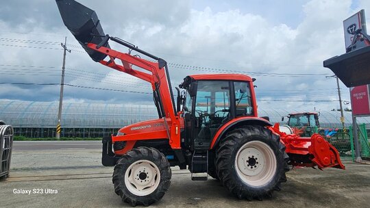 대동 트랙터 MX90 (90마력) 앞좌측면