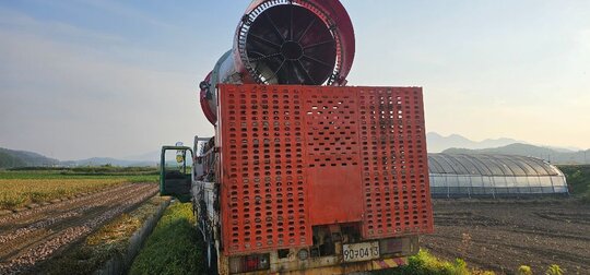  한아 광역살포기 3톤 한아광역살포기  앞좌측면