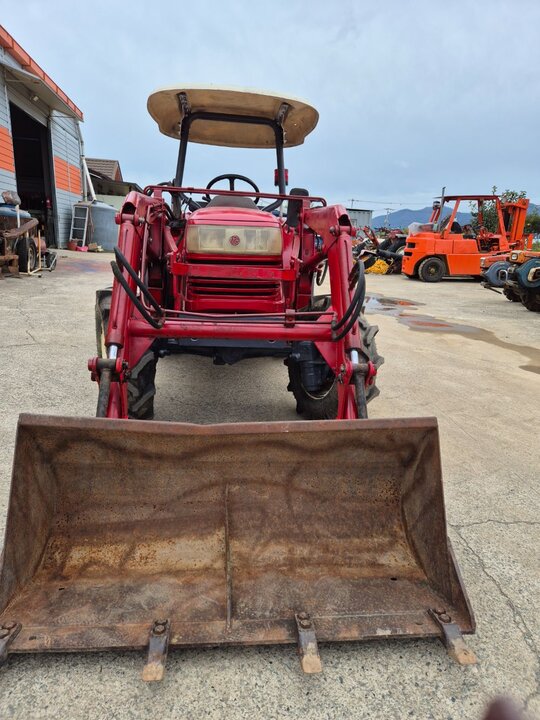 LS Tractor LT380D (38hp) 앞좌측면