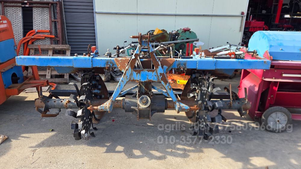 대호 휴립복토기, 콩심이, 콩파종기, 보리배토기 T660K, T760W 뒤우측면