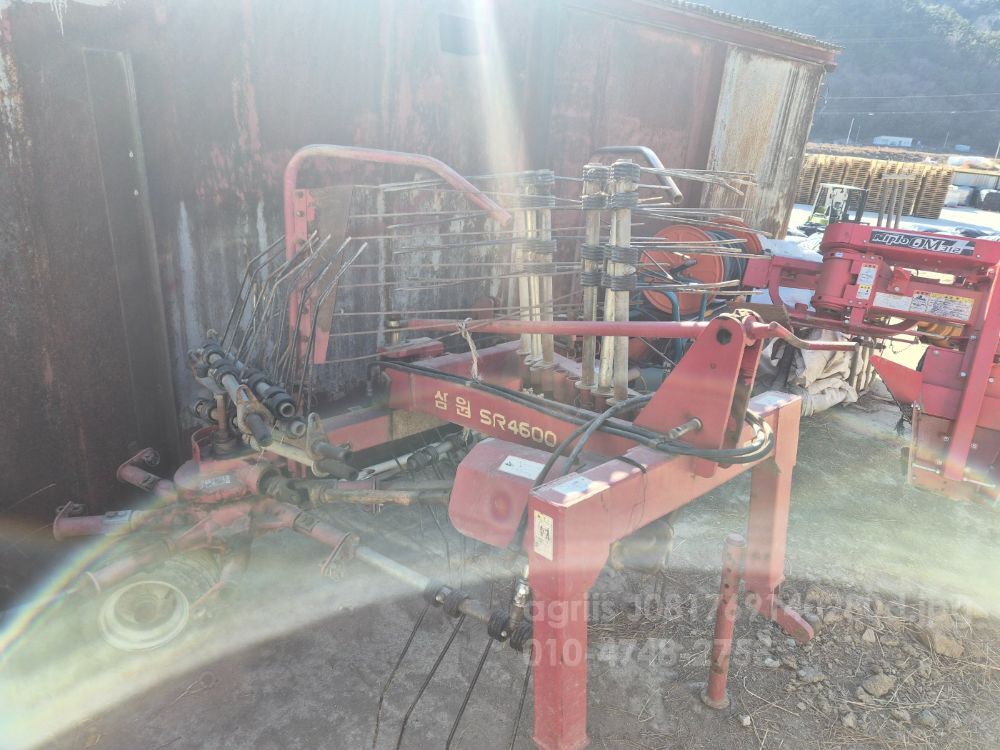  Rake SR4600  뒤우측면