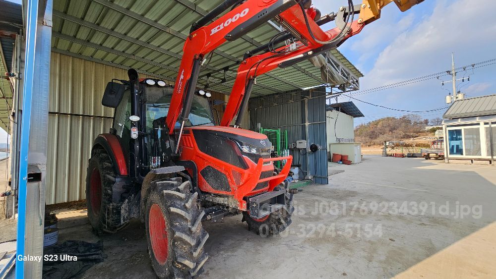 대동 트랙터 HX1200B-2C (127마력) 뒤우측면