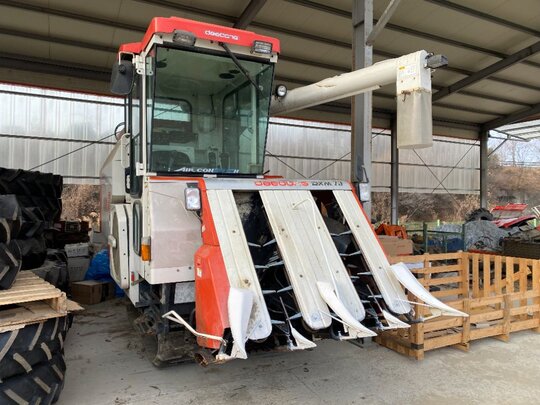 대동 콤바인 DXM73GFC (4조식) (4조식) 앞좌측면