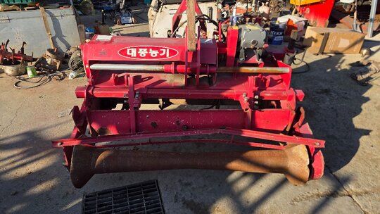  휴립복토기, 두둑형성기 DP-1250N  앞좌측면