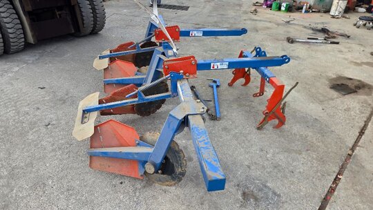 Daeho 원판배토기 두둑형성기  앞좌측면