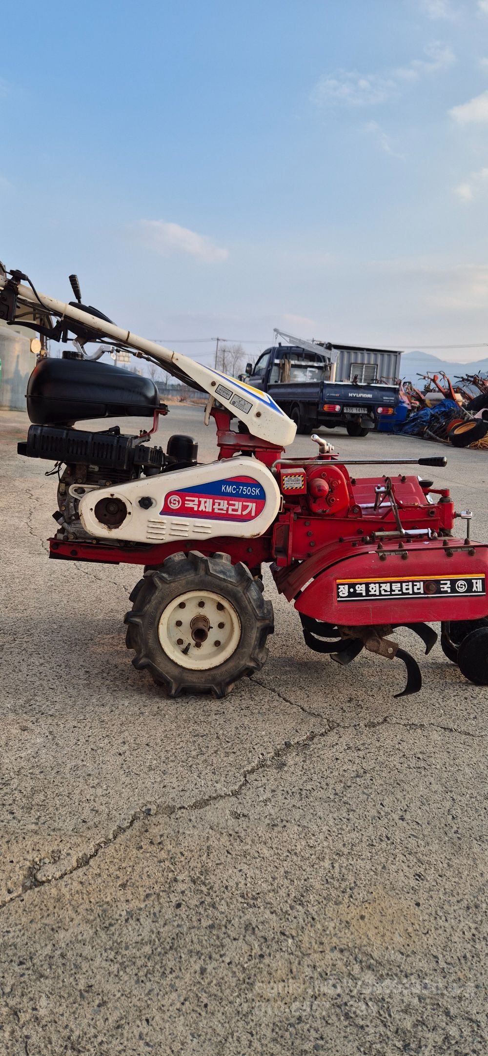 Kukje Cultivator KMC-750SK (6.5hp) 뒤우측면