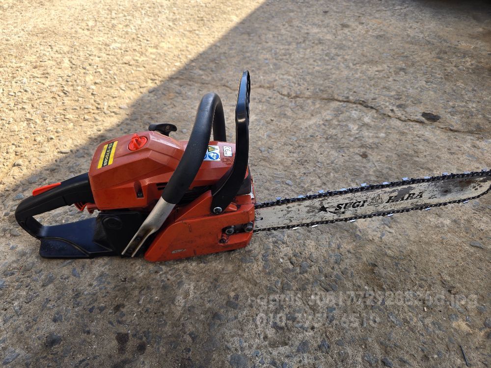 에코 엔진톱 cs-3700es 뒤우측면