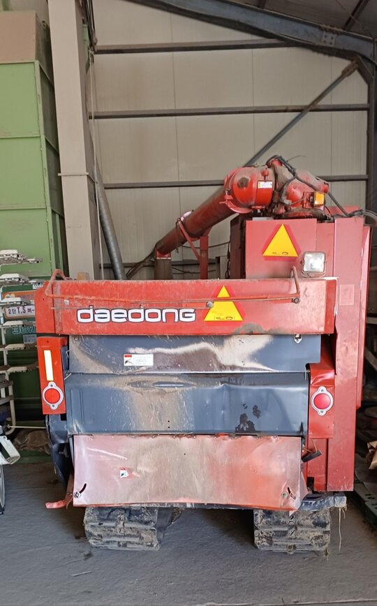 Daedong Combine Harvester DSM65 (4Rows) 앞좌측면