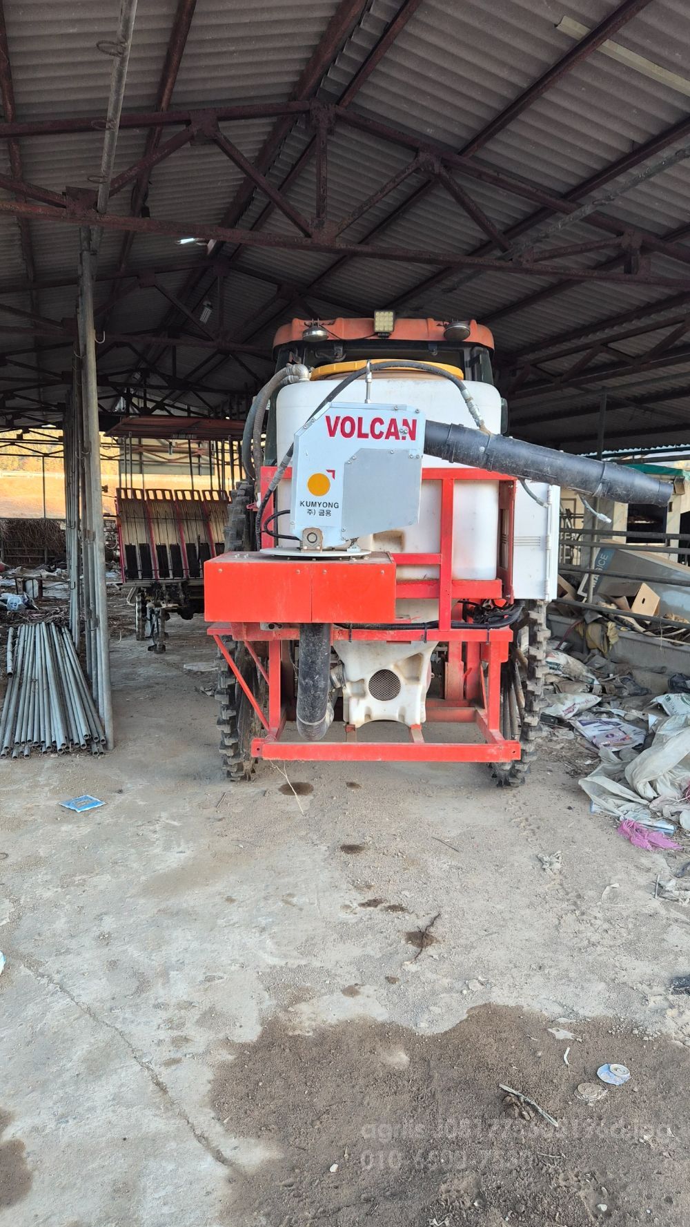 Daedong Tractor D500 (50hp) 뒤우측면