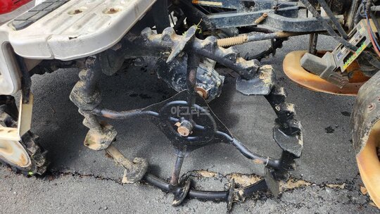 Kukje Rice transplanter RGO-6 (6Rows) 앞좌측면