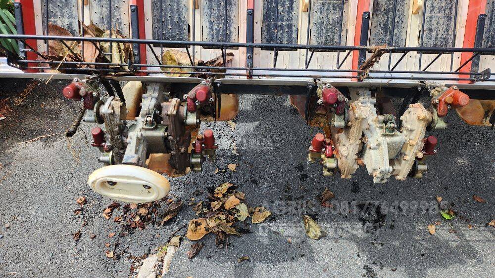 Kukje Rice transplanter RGO-6 (6Rows) 뒤우측면