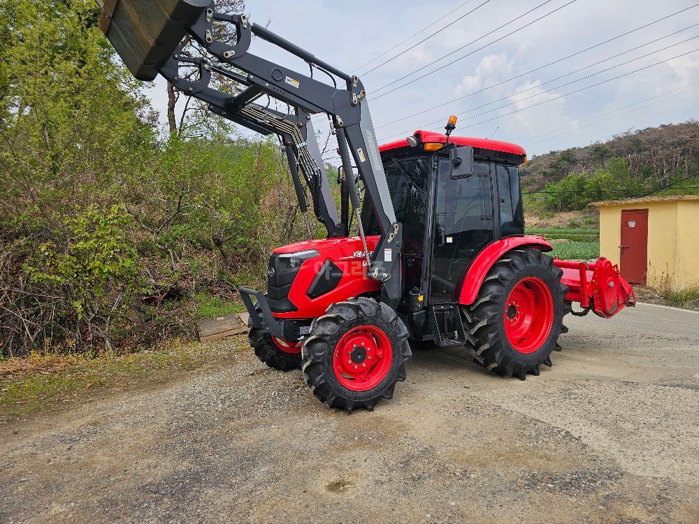 Kukje Tractor A6500 (62hp) 뒤우측면