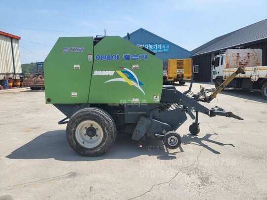 아세아 원형 베일러(결속기) TRB2210W 앞좌측면