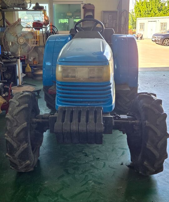 LS 트랙터 LT380D (38마력) 앞좌측면
