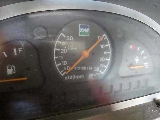 TYM 트랙터 T350 (35마력) 앞좌측면