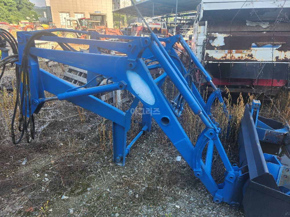 TYM Tractor T430 (43hp) 뒤우측면