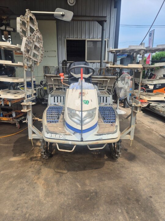 TYM 이앙기 PZ60HG (6조식) 앞좌측면
