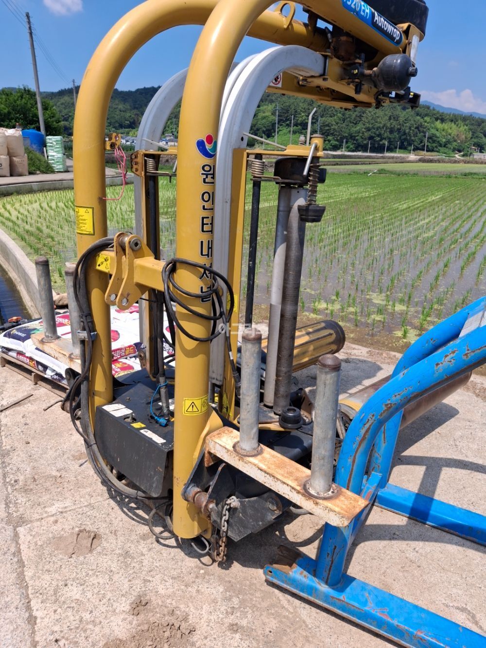  Bale Wrapper 1320  뒤우측면