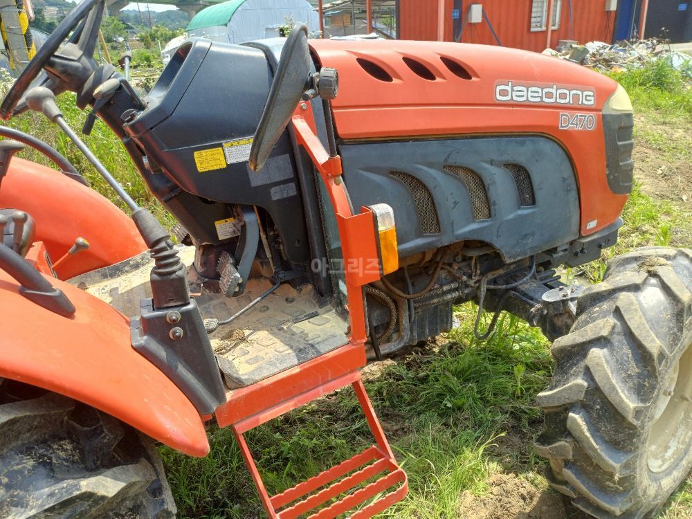 Daedong Tractor D470 (47hp) 뒤우측면