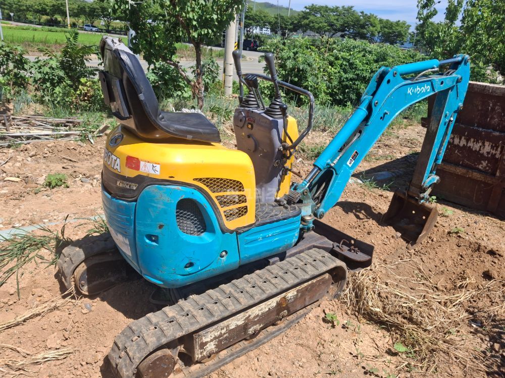 Kubota Excavator U-10S (1.0톤) 뒤우측면