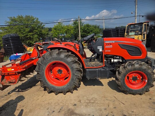 대동 트랙터 DK450 (45마력) 앞좌측면