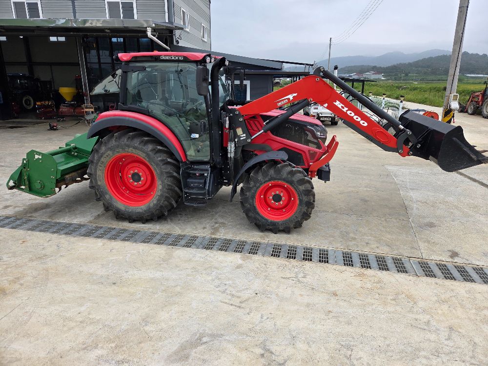 Daedong Tractor HX1000PC (100hp) 뒤우측면
