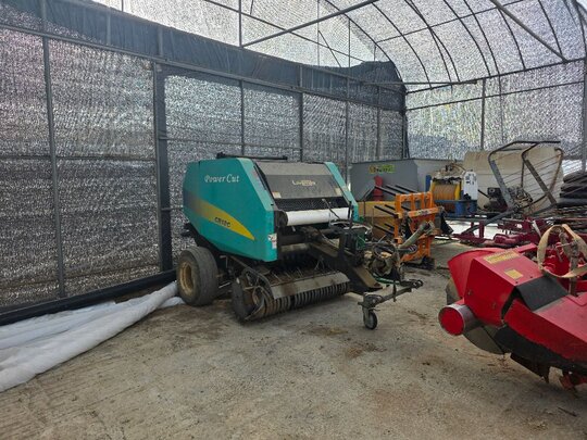  Round Baler CR10C  앞좌측면
