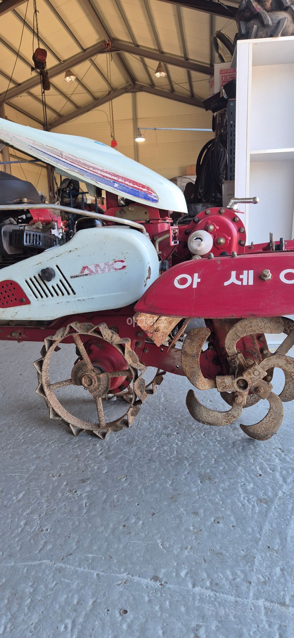 아세아 관리기 AMC-880SM (6.5마력) 뒤우측면