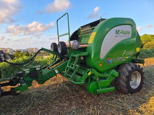  Round Baler F5500 
